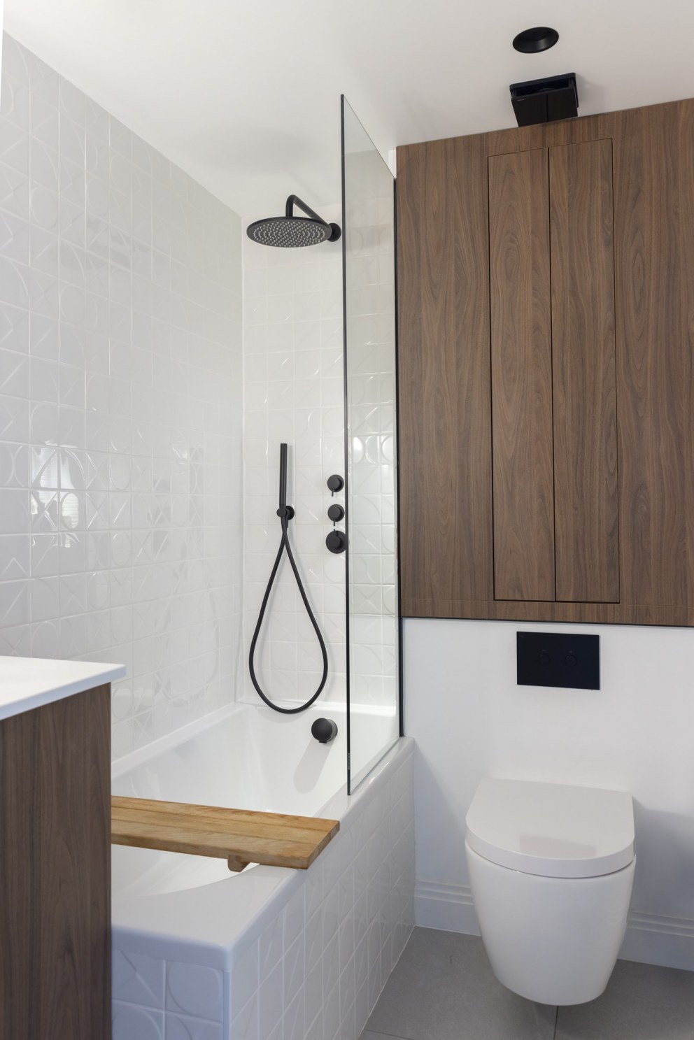 West London Pied a terre | Bathroom | Interior Designers